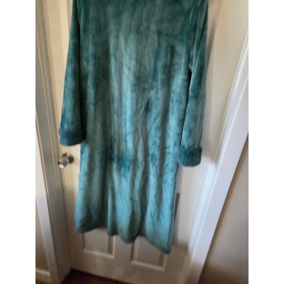 Stan Herman Medium Green Silky Shag Plush Tall Length Zip-Up Robe - Picture 6 of 7